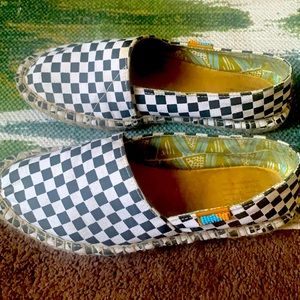 Ubuntu Brand espadrilles